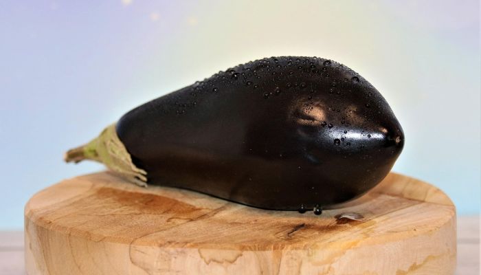 Aubergine9